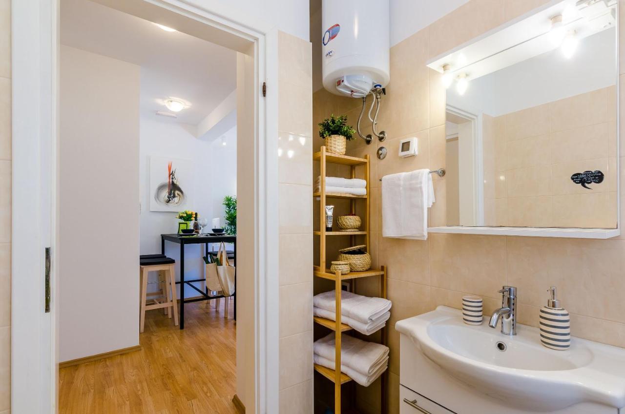Private Garden Apartment ดูบรอฟนิก ภายนอก รูปภาพ